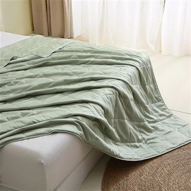 Kouvèti ki lejè pou ete, viskoz soti nan twal banbou ak ranpli